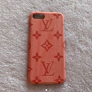 NWOT non authentic Louis Vuitton iPhone 7 case
